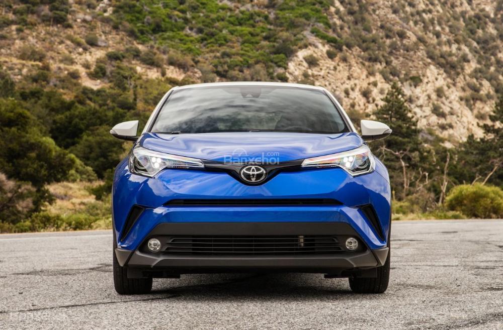 Toyota Corolla 2019 và Toyota C-HR 2019: Chọn hatchback hay CUV? - Ảnh 5.