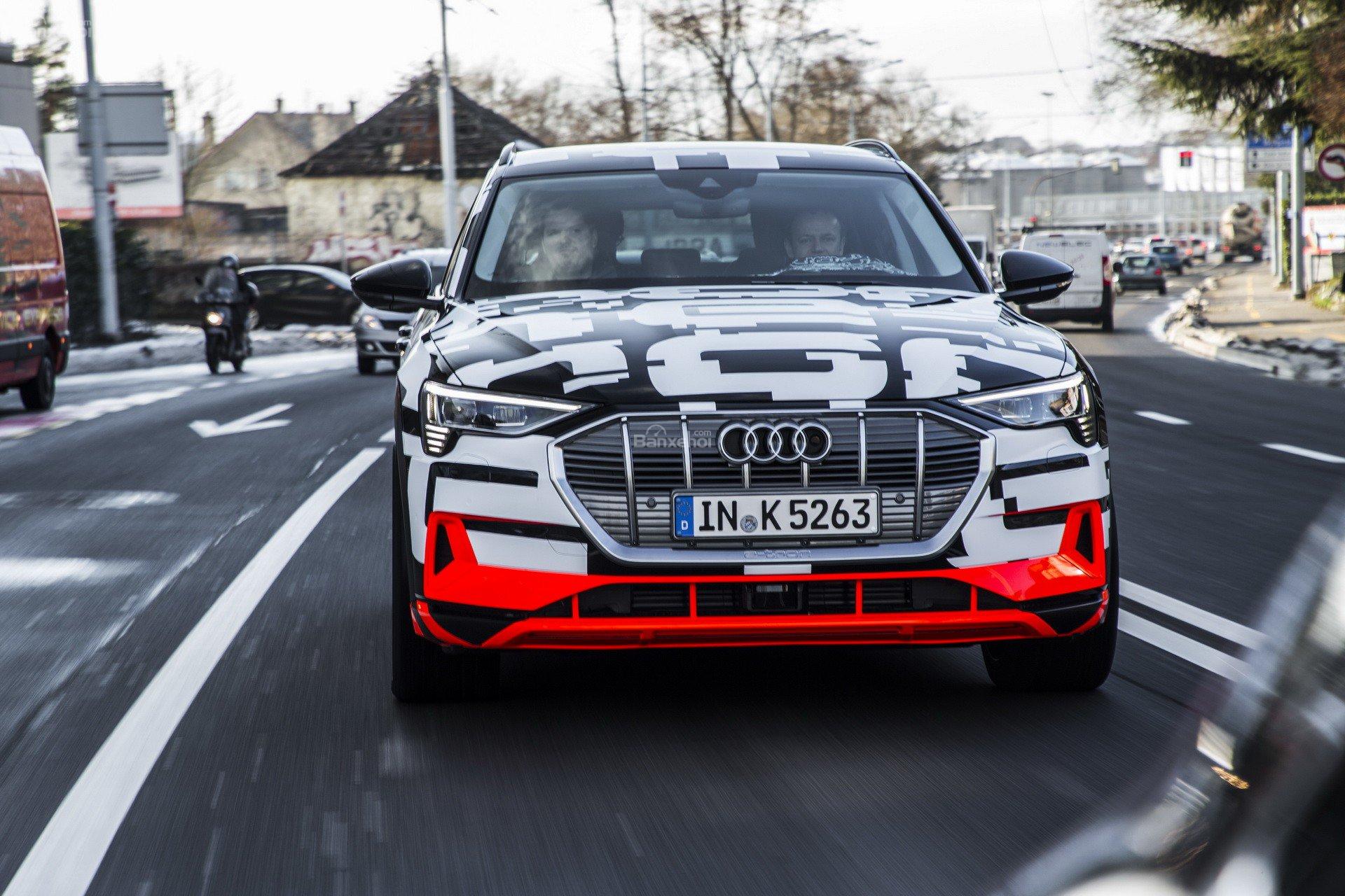 Ảnh xe Audi E-Tron 2019