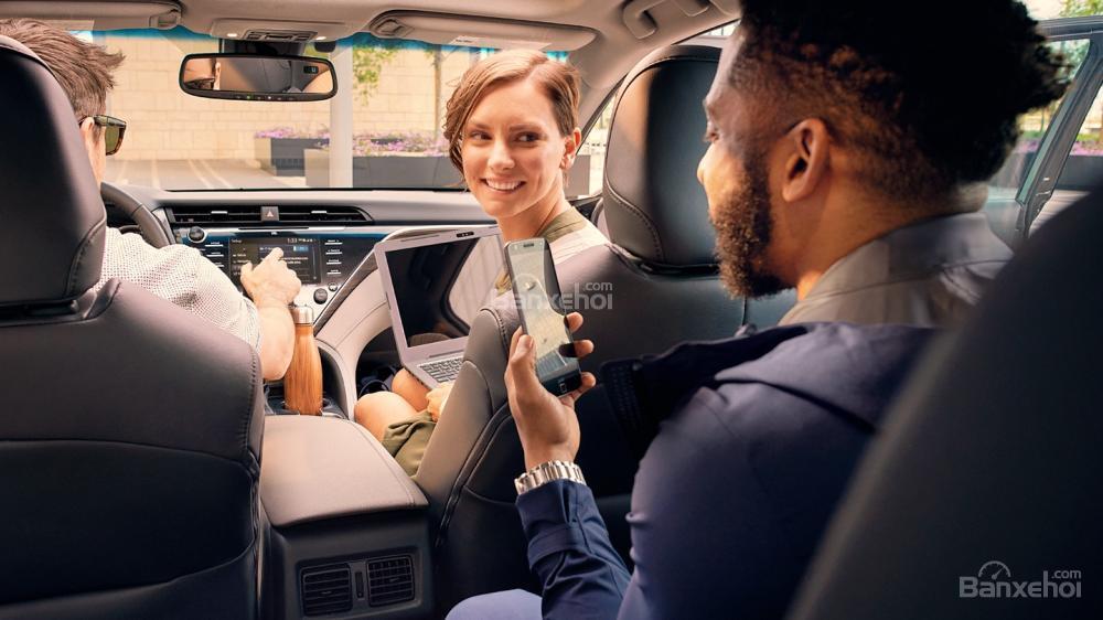 Ảnh Toyota Camry 2019 thế hệ mới bản Mỹ a13