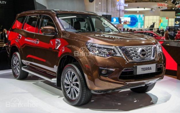 Nissan Terra 2018