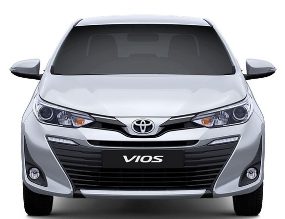 So sánh Toyota Vios 2018 mới và Honda City 2018 về đầu xe.