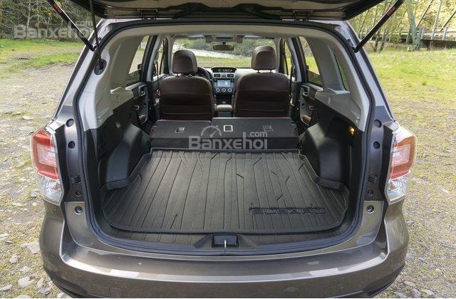 Khoang hành lý Subaru Forester 2018 Khoang hành lý Subaru Forester 2018.