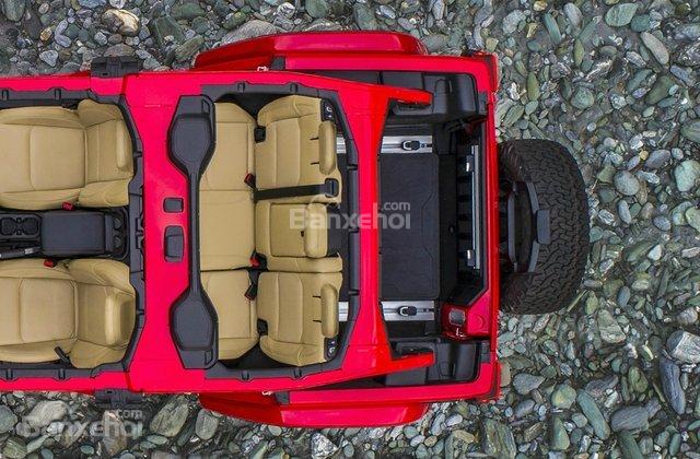Khoang hành lý Jeep Wrangler Unlimited 2018 Khoang hành lý Jeep Wrangler Unlimited 2018.
