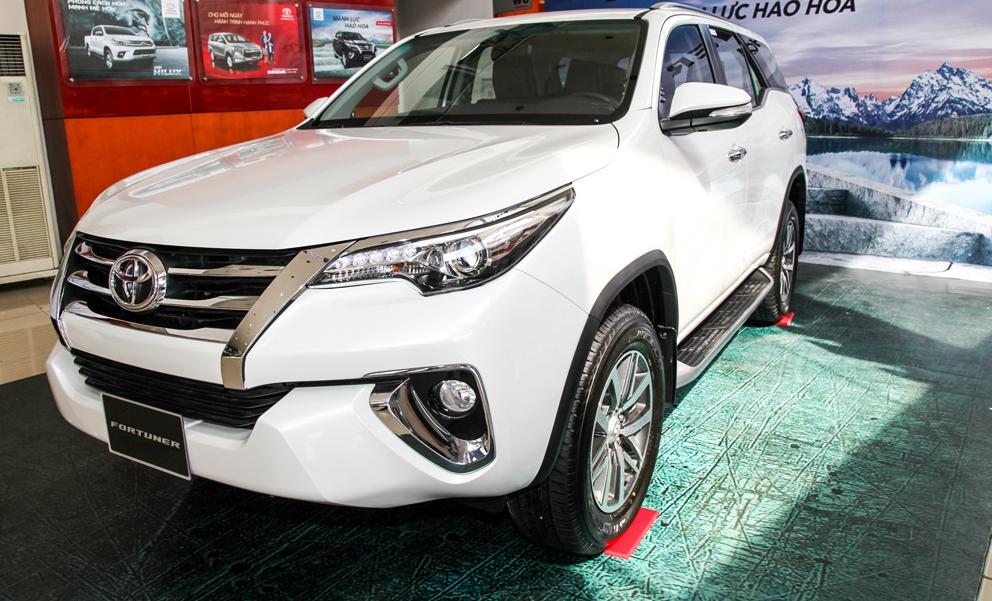 Toyota Fortuner .