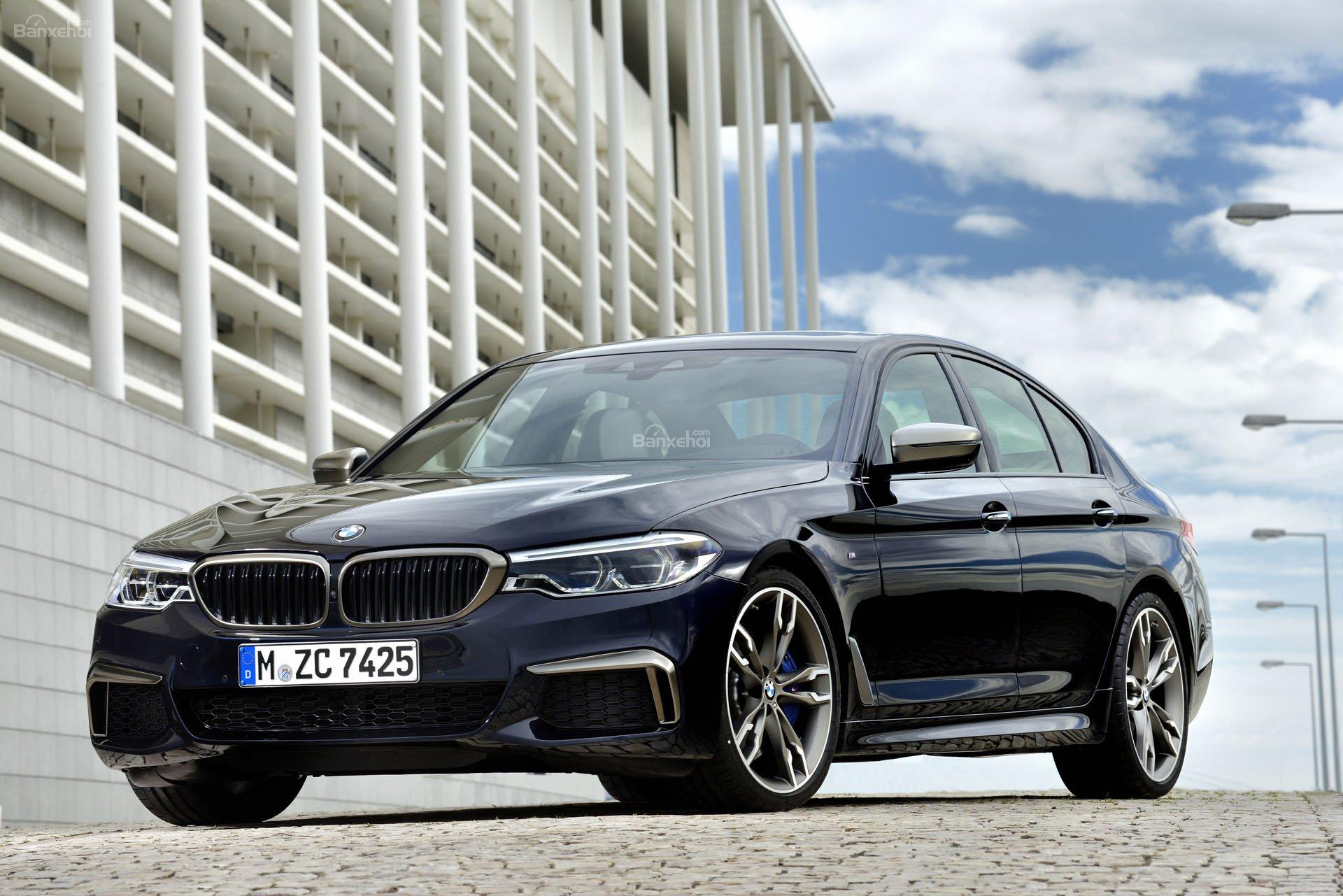 BMW M550i 2018.