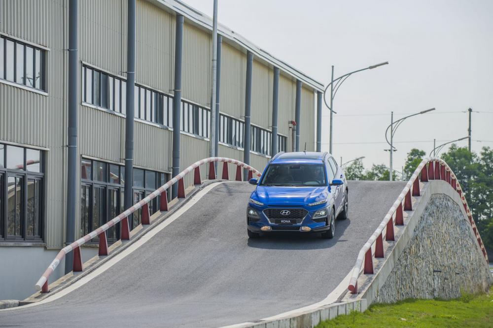Ảnh chi tiết Hyundai Kona 2018 vừa ra mắt thị trường Việt Nam a9