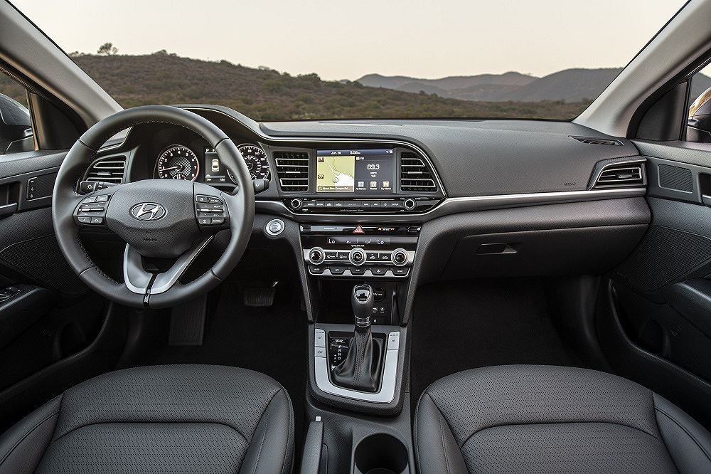 Hyundai Elantra 2019 sắp ra mắt với nhiều cập nhật mới a3