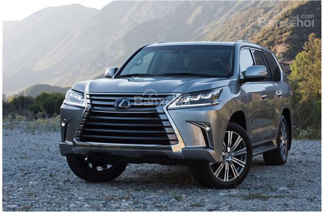 Lexus LX 2018.