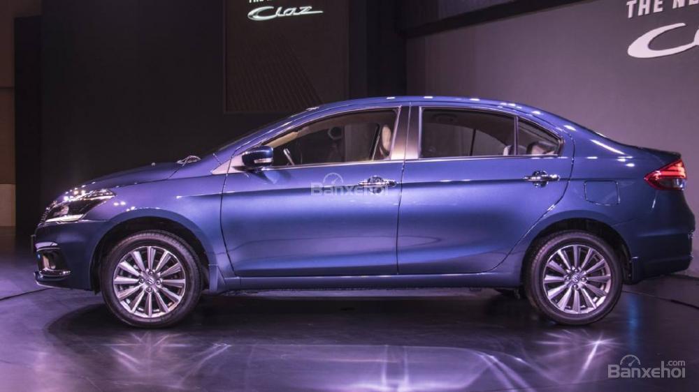 Đánh giá xe Suzuki Ciaz 2019 cập nhật mới - thân - 1