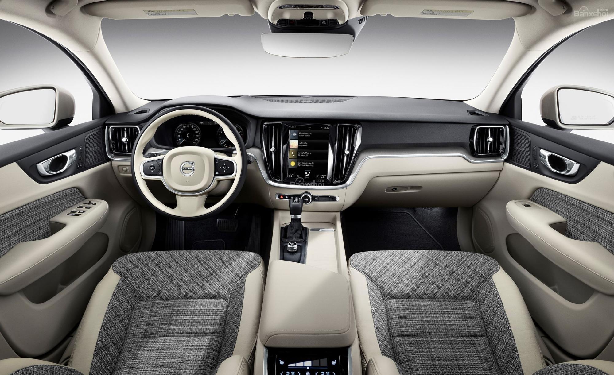 Đánh giá xe Volvo V60 2019 về bảng táp-lô