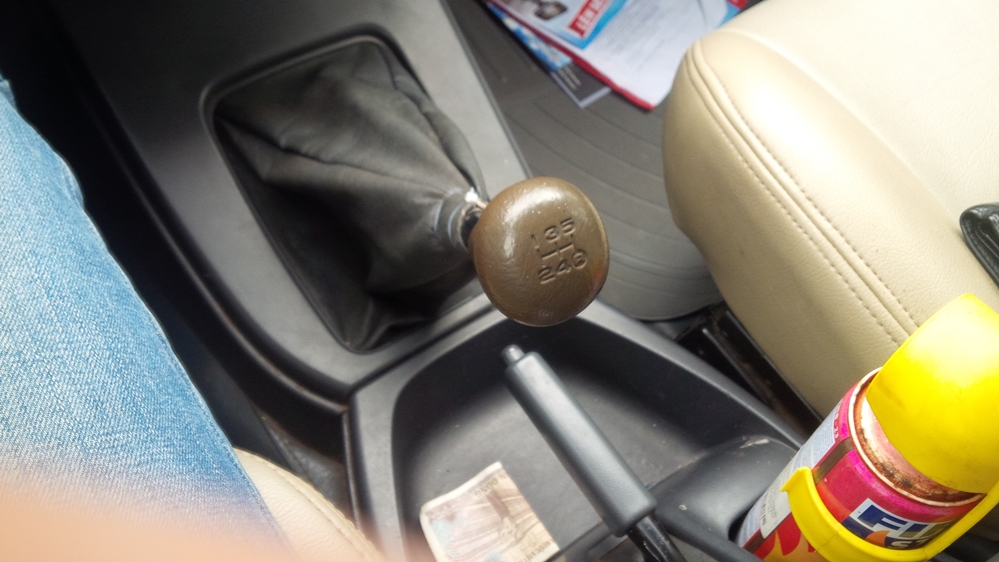 Nội thất chiếc Zace sau hơn 10 năm sử dụng...