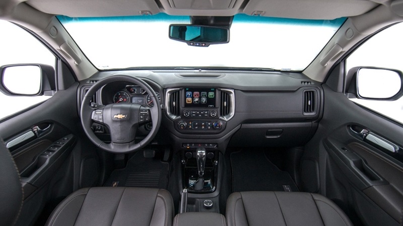 So sánh xe Ford Everest 2019 và Chevrolet Trailblazer 2018 về nội thất So sánh xe Ford Everest 2019 và Chevrolet Trailblazer 2018 về nội thất.