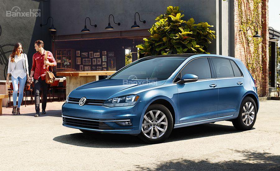 Volkswagen Golf 2019 có động cơ mới với giá thành tăng nhẹ - 1