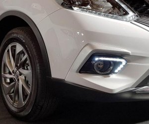Đánh giá Nissan X-Trail V-series 2019: Đèn sương mù a9