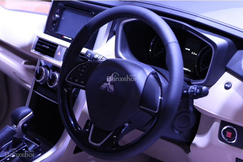 Vô lăng Mitsubishi Xpander