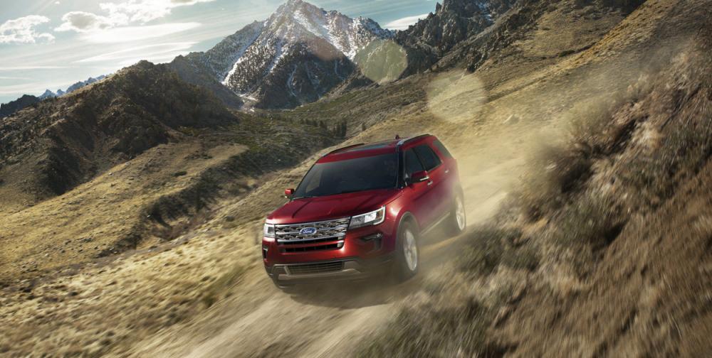 Đánh giá xe Ford Explorer 2019: Cho cảm giác lái tốt.