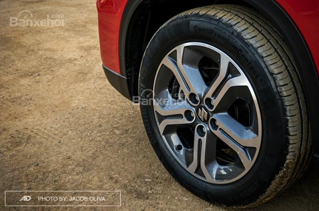 Đánh giá xe Suzuki Vitara 2018 bản GLX - thân - 2