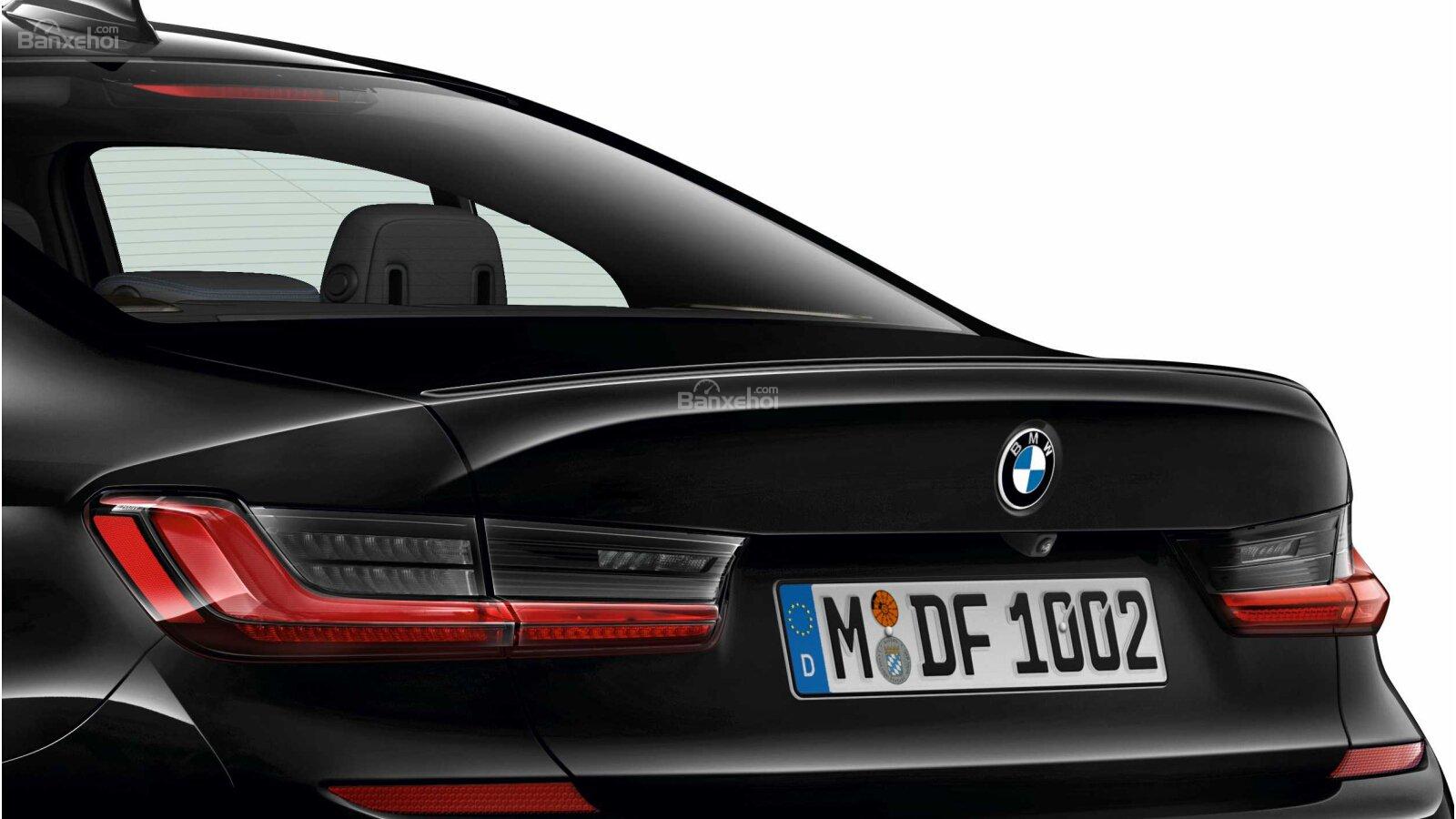 BMW 3-Series 2019 lộ diện.