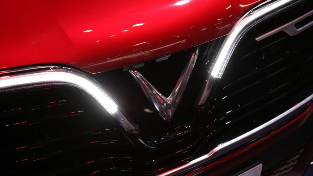 Đánh giá xe VinFast LUX SA2.0: Logo V kép ấn tượng ...