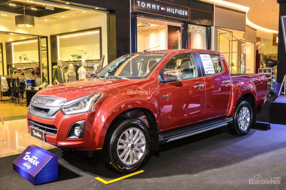 Đánh giá Isuzu D-Max 2019