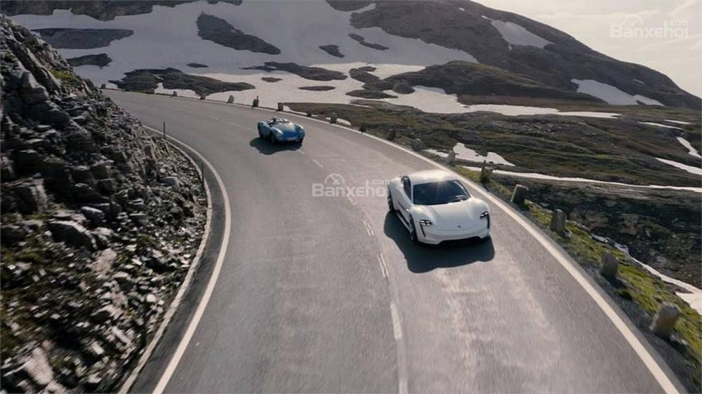 Porsche Taycan EV tiết lộ quá trình sản xuất - 2