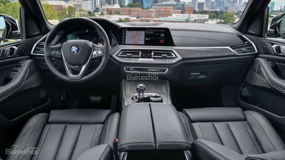 So sánh BMW X7 và BMW X5 về khoang nội thất a2