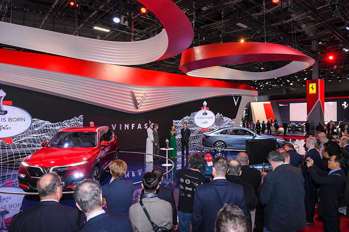 Sự kiện ra mắt xe VinFast tại Paris Motor Show
