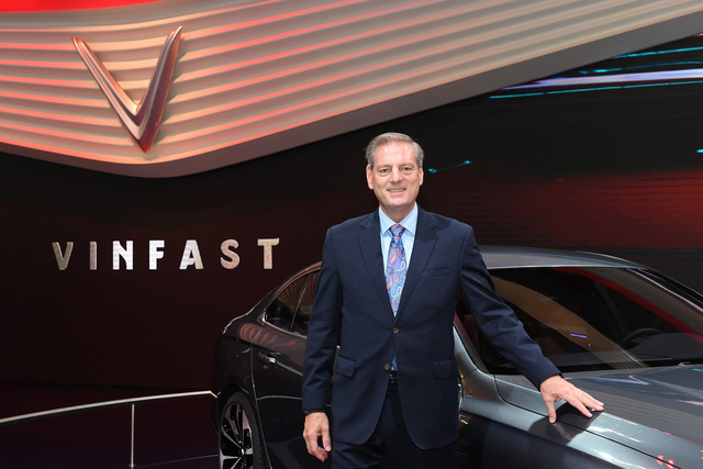 Chủ tịch VinFast khẳng định phân khúc sản phẩm là xe sang a1