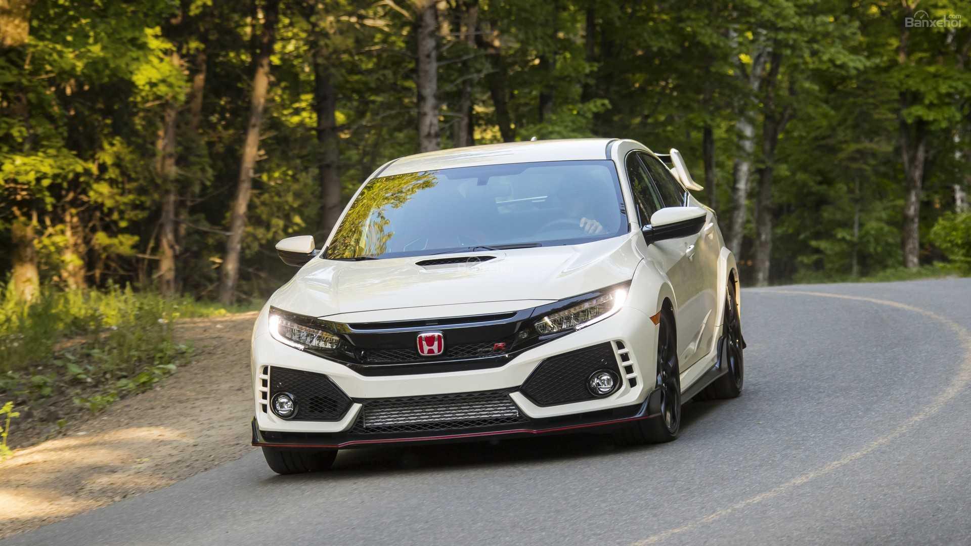 Honda Civic Type R 2019 trình làng với màu sắc, trang bị tiêu chuẩn mới