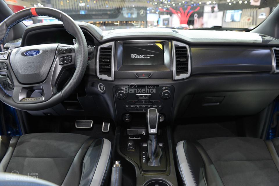 Hình ảnh nội thất xe Ford Ranger 2023 - Giaxehoi.vn