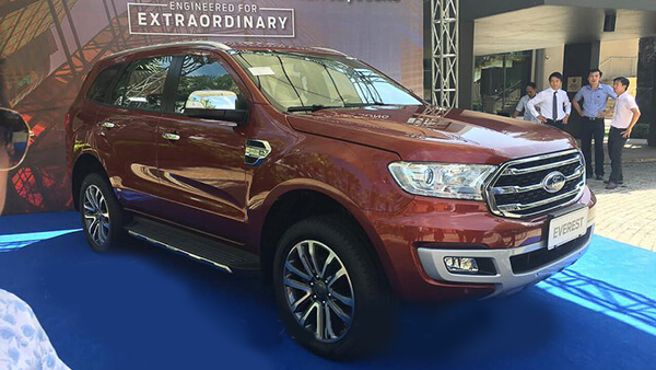 So sánh xe Nissan Terra 2019 và Ford Everest 2019 3