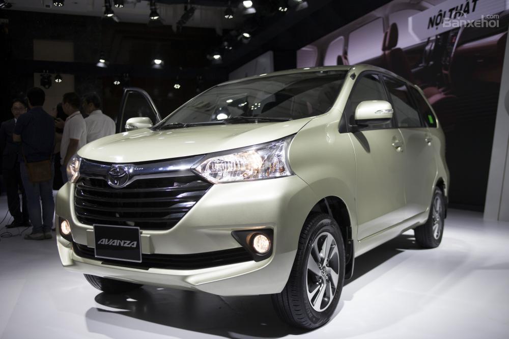 Xe ô tô 7 chỗ giá 800 triệu tốt nhất cho khách Việt năm 2019 - Toyota Avanza Xe ô tô 7 chỗ giá 800 triệu tốt nhất cho khách Việt năm 2019 8