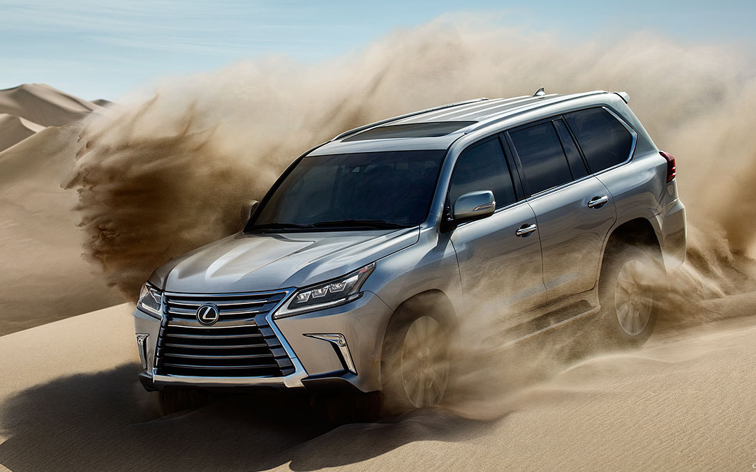 So sánh Lexus LX 570 2018 và Mercedes-Benz GLS 2018 về vận hành 1...