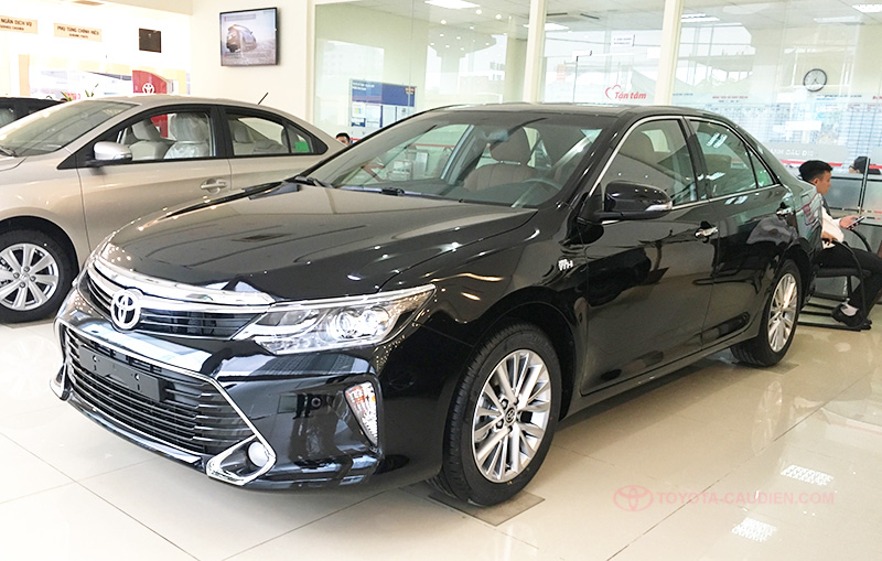 Dự đoán xếp hạng ô tô hạng D ăn khách nhất năm 2018: Toyota Camry thống trị.