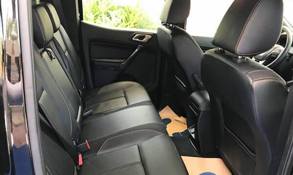 So sánh Ford Ranger 2019 và Toyota Hilux 2019 về ghế ngồi 3