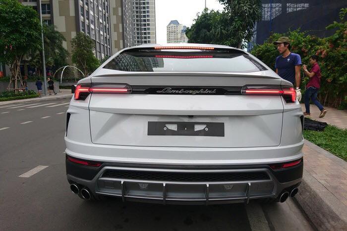 Điểm danh loạt SUV khủng về nước năm 2018: Lamborghini Urus "HOT" nhất a9