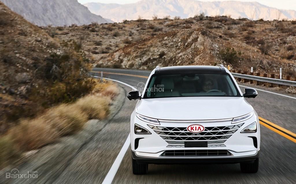 SUV Kia Sorento chạy pin nhiên liệu sẽ trở thành hiện thực - 1