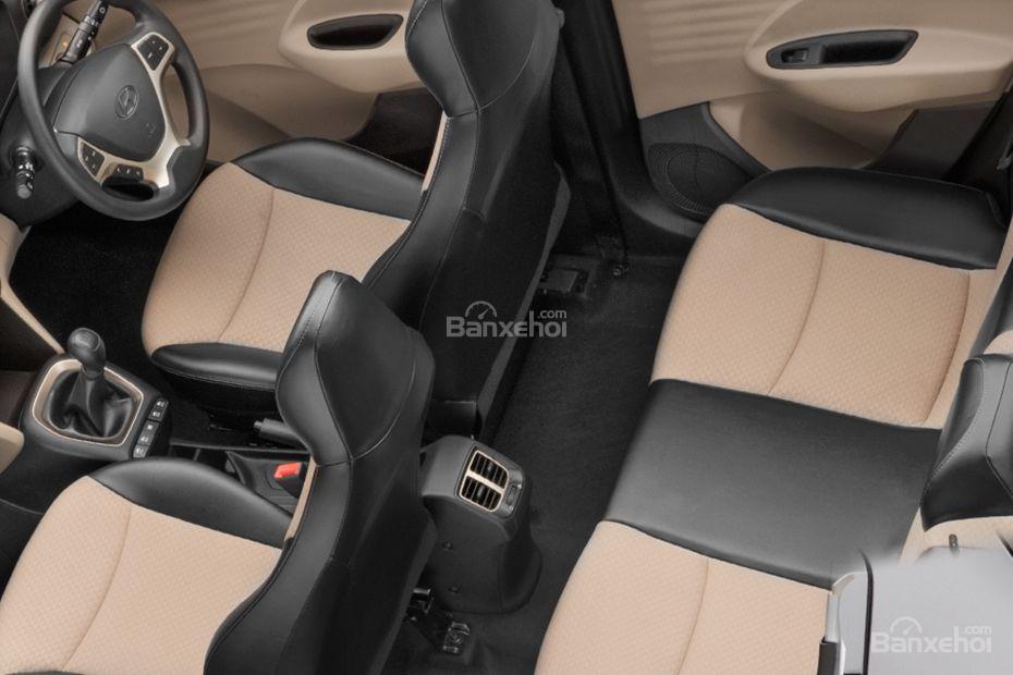 Đánh giá xe Hyundai Santro 2019 về ghế ngồi.