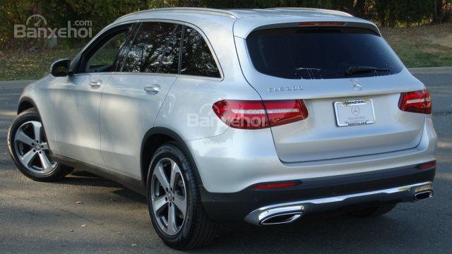 So sánh Mercedes-Benz GLC 2018 và Audi Q5 2018 về ngoại thất 7...