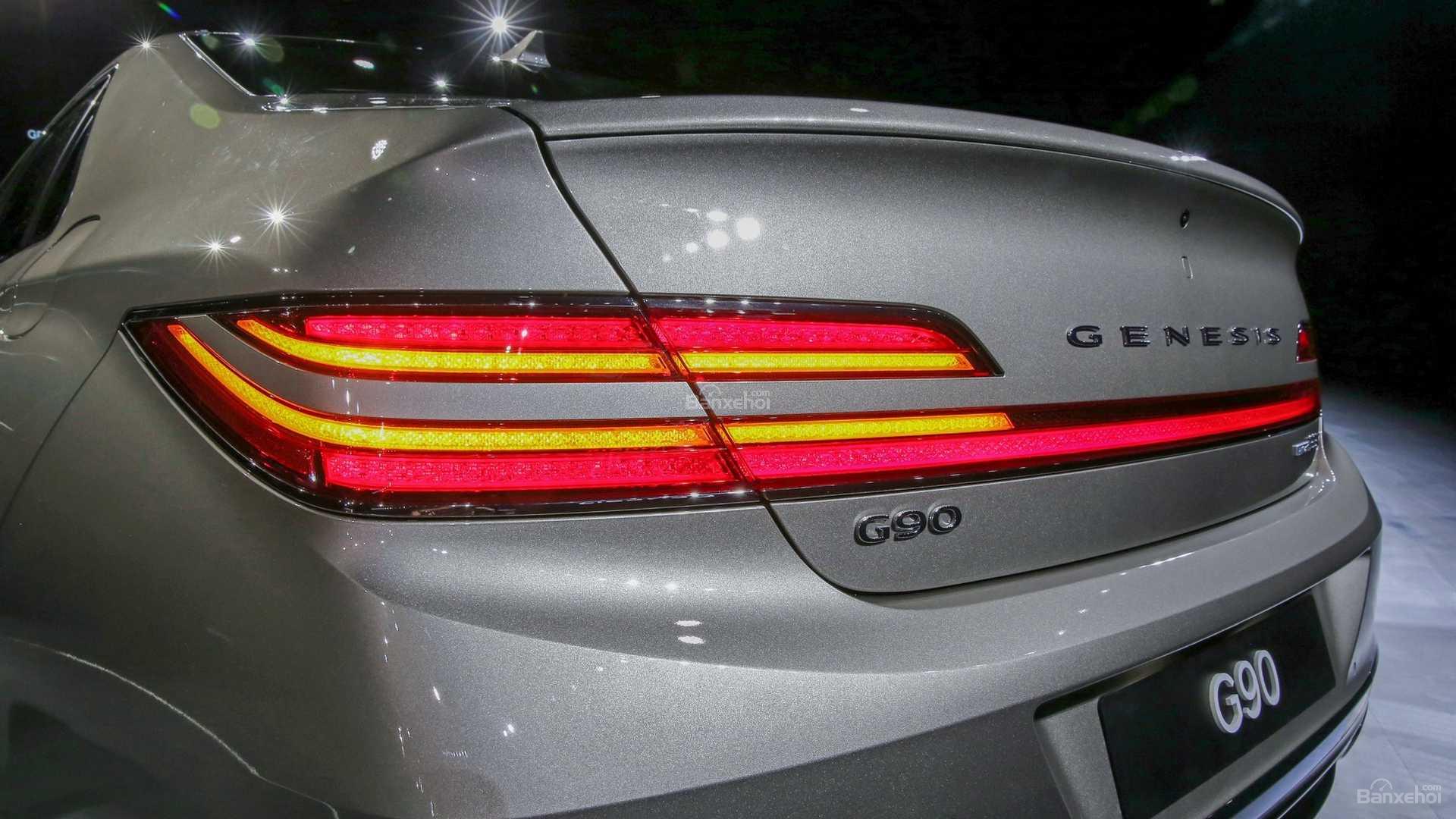 Đánh giá xe Genesis G90 2020.