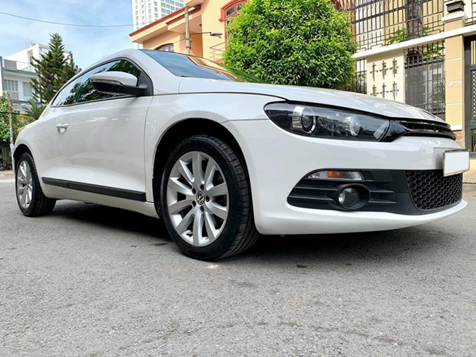 Volkswagen Scirocco 2010 gây bất ngờ khi rao bán với giá 535 triệu đồng 4 Volkswagen Scirocco 2010 gây bất ngờ khi rao bán với giá 535 triệu đồng a4