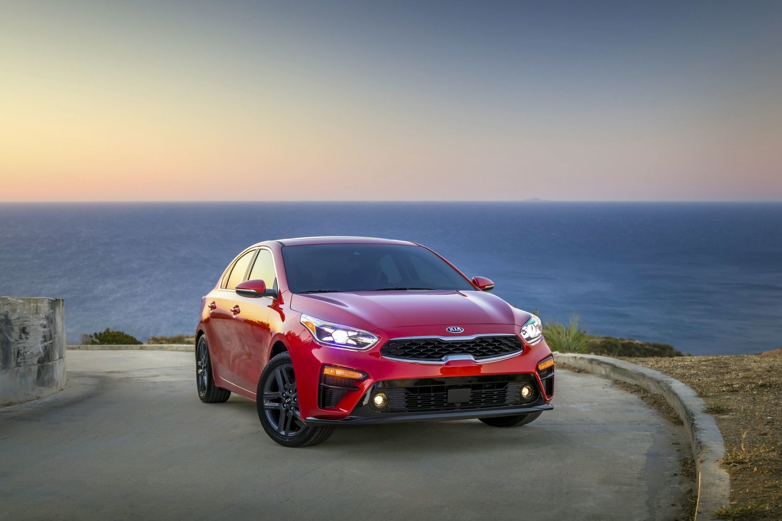 So sánh xe Mazda 3 2018 và Kia Cerato 2019 - Ảnh 3 So sánh xe Mazda 3 2018 và Kia Cerato 2019 - Ảnh 3.