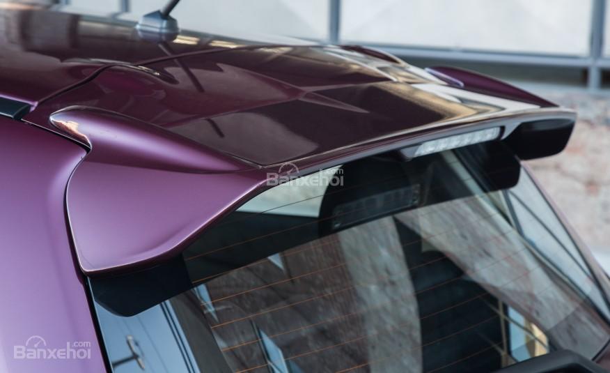 Đánh giá xe Mitsubishi Mirage 2019 CVT: Cánh lướt gió đuôi xe 1