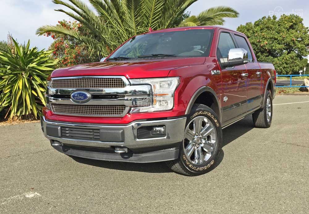Ford triệu hồi số lượng lớn xe bán tải bị lỗi - 1