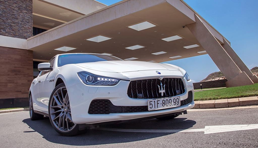 Giá xe Maserati Ghibli 2020 mới nhất tại Việt Nam...