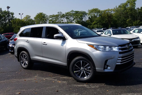 Top 10 mẫu SUV Nhật Bản đời 2019 đáng mua nhất: Toyota Highlander số 1.