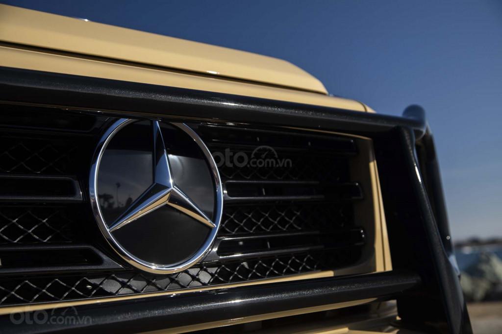 Logo xe Mercedes-Benz