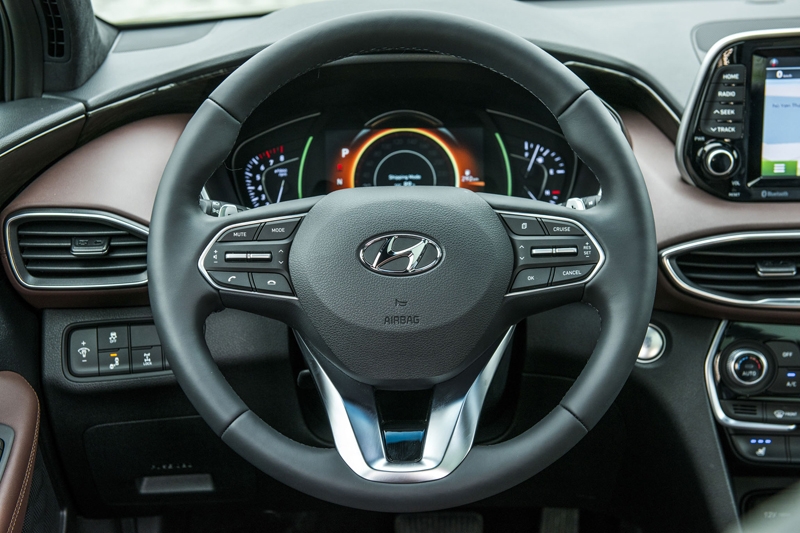Giá lăn bánh xe Hyundai Santa Fe 2019 cao nhất hơn 1,4 tỷ đồng - Ảnh 13 Giá lăn bánh xe Hyundai Santa Fe 2019 cao nhất hơn 1,4 tỷ đồng - Ảnh 13.