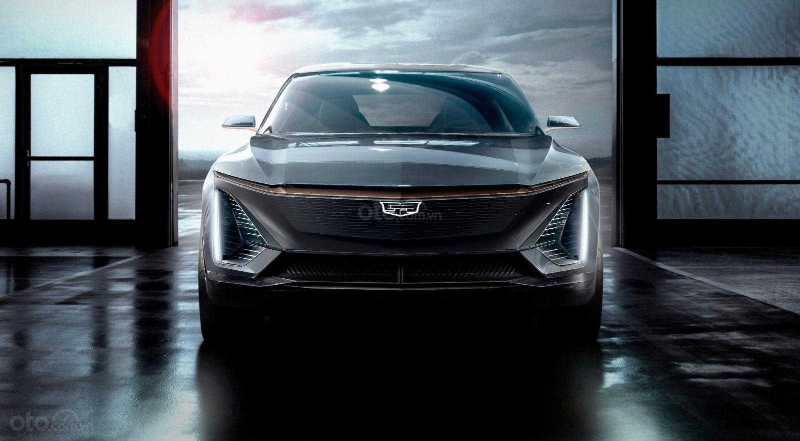 Cadillac Crossover EV công bố hình ảnh nhá hàng