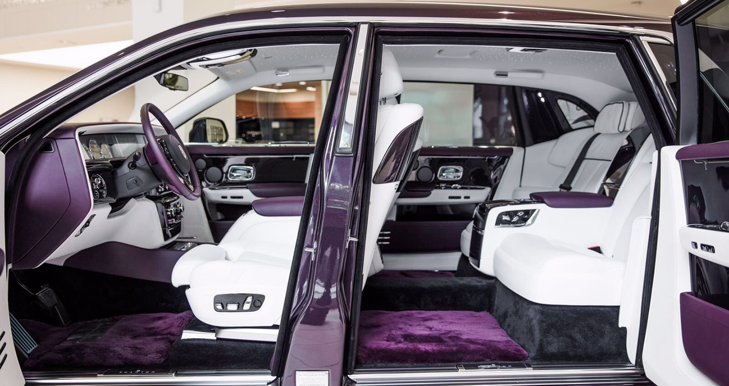 Những điểm khác biệt của Rolls-Royce Phantom VIII so với đời cũ a4